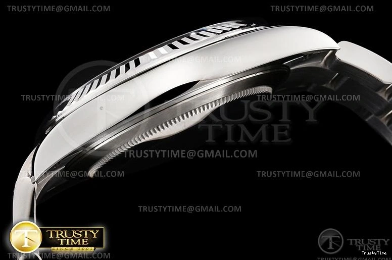 1025 ComfortFit R2DJ0257A – DJ2 41mm 658